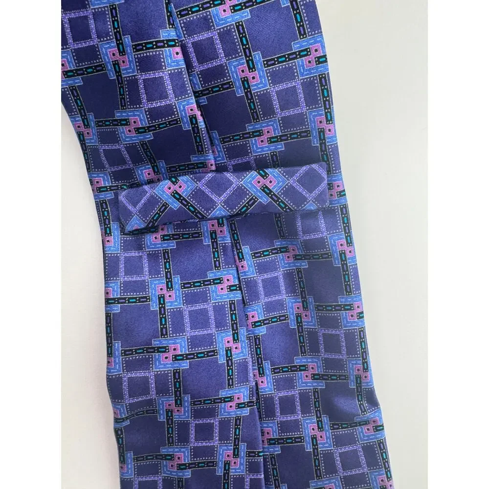 Ermenegildo Zegna NWOT Men's 100% Silk Patterned Tie Made in Italy